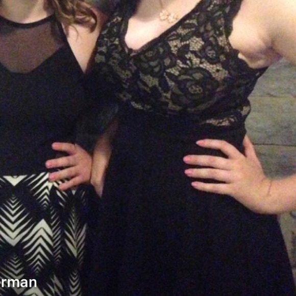 Black Lace Dress - Picture 3 of 4